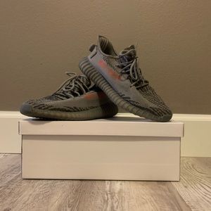 Yeezy 350 (UA)